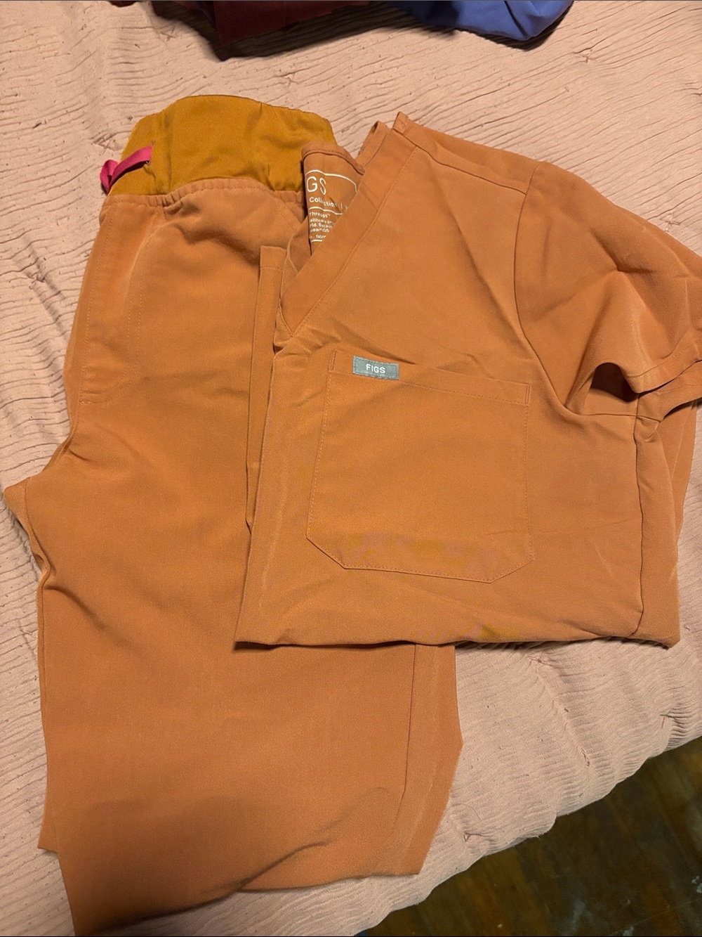 Figs Two-Piece Scrub Set in Rust